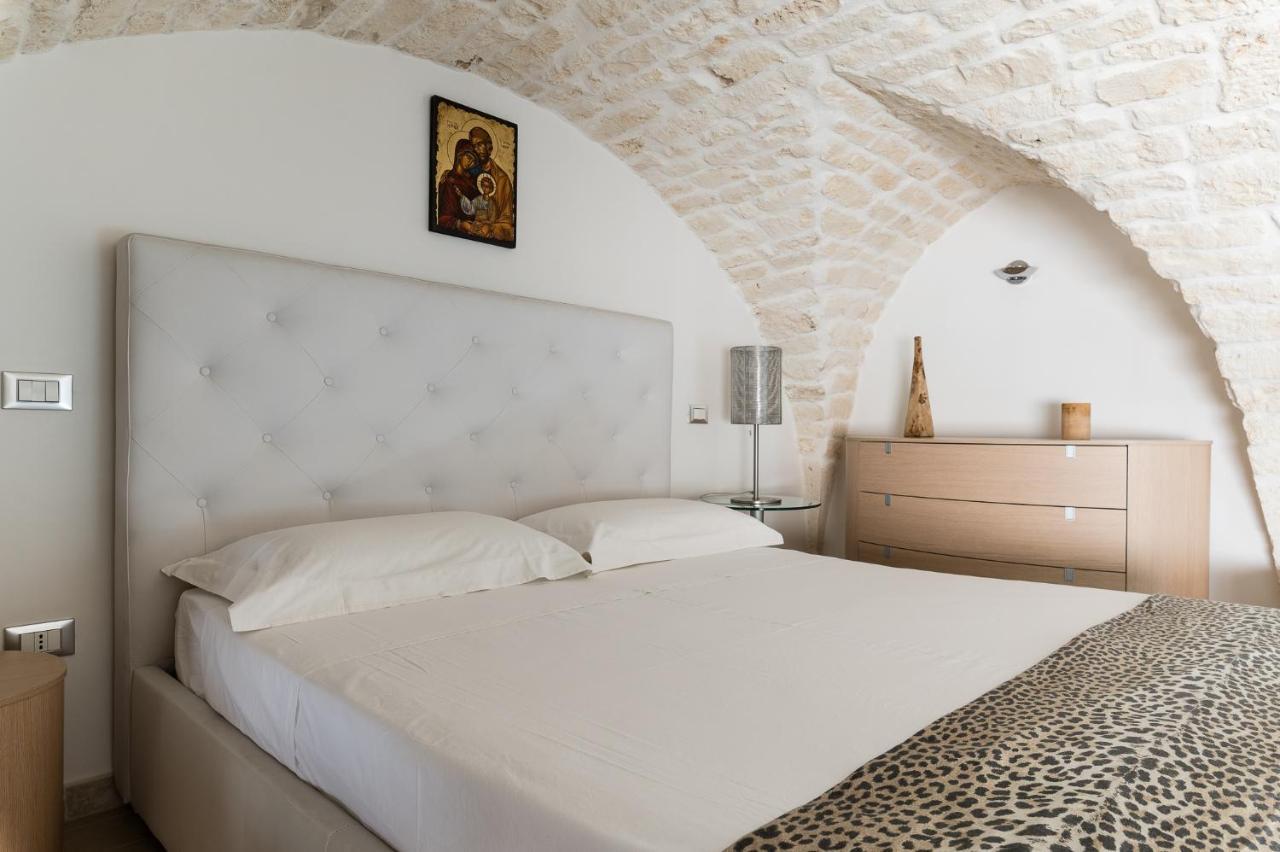La Casa Di Nonno Nino Villa ออสตูนี ภายนอก รูปภาพ