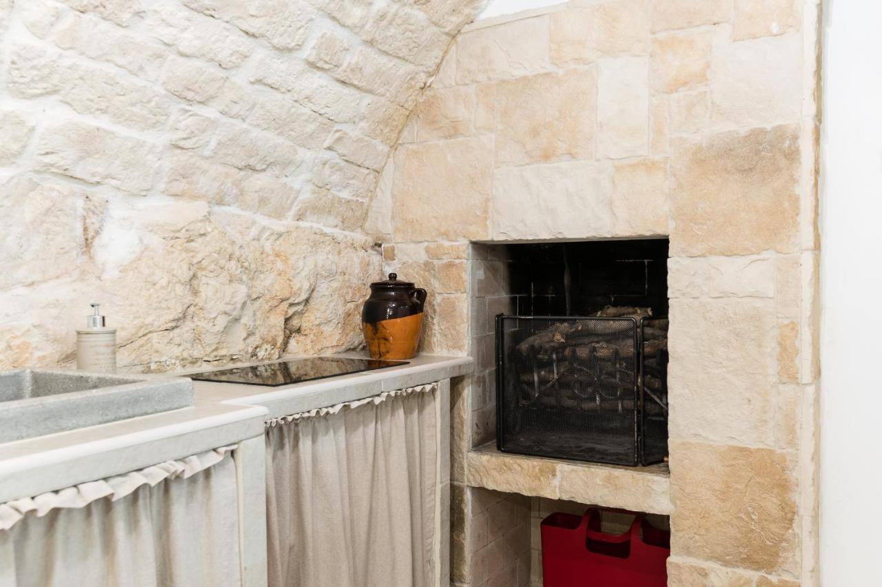 La Casa Di Nonno Nino Villa ออสตูนี ภายนอก รูปภาพ