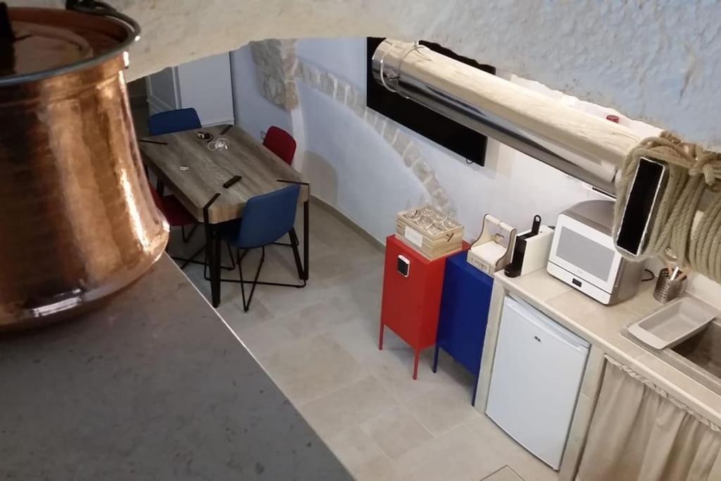 La Casa Di Nonno Nino Villa ออสตูนี ภายนอก รูปภาพ