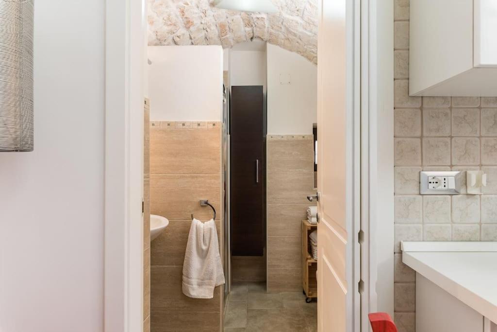 La Casa Di Nonno Nino Villa ออสตูนี ภายนอก รูปภาพ